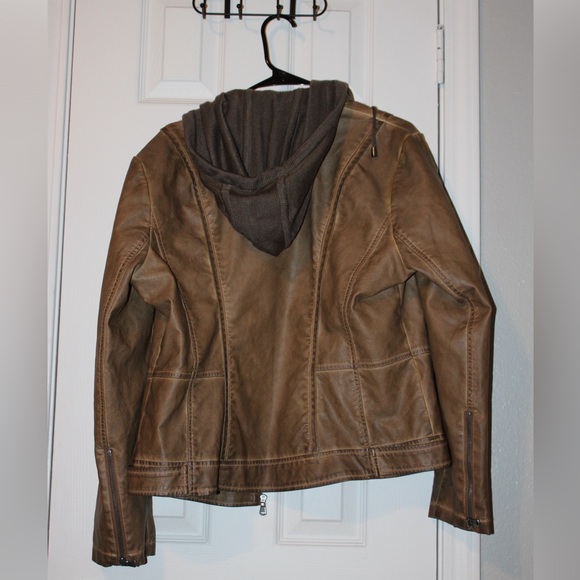 Bernardo leather jacket - Picture 2 of 2